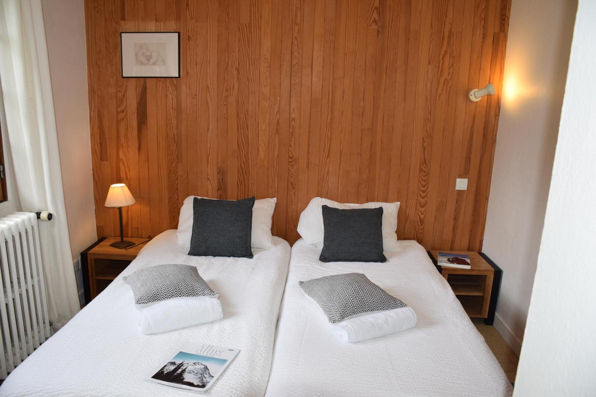 Chalet L Olan 15P Emplacement Exceptionnel Grand Terrain Ле дез Альп Экстерьер фото